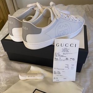 Women’s Gucci Sneakers